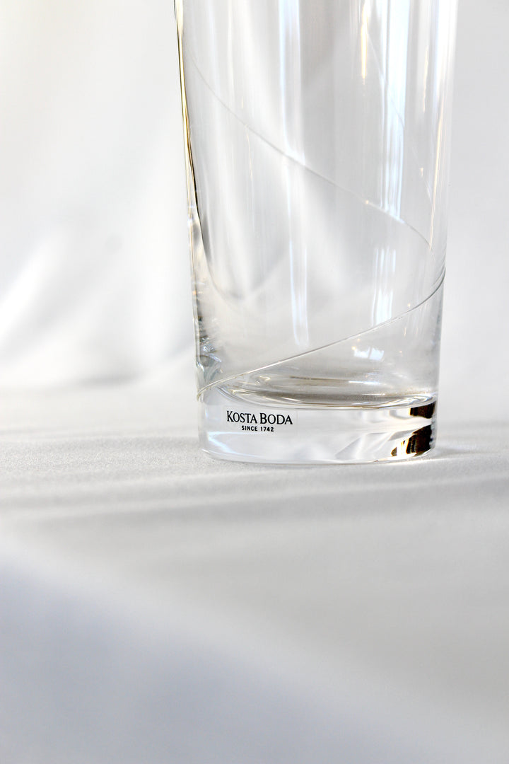 Kosta Boda - Trinkglas „Line Tumbler“.