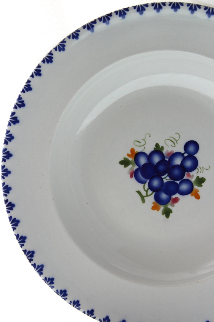 Aluminia – Tiefer Teller „Sterling Grape“.
