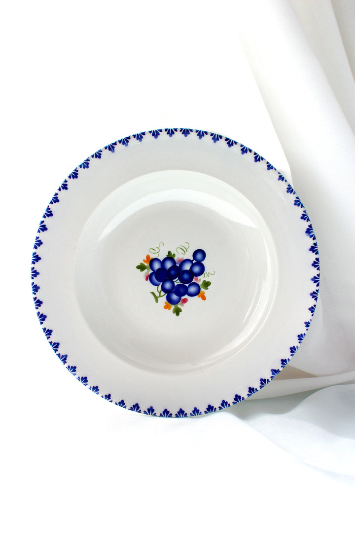 Aluminia – Tiefer Teller „Sterling Grape“.