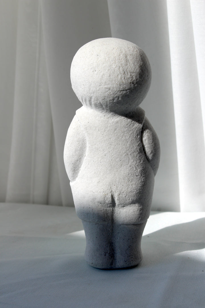 Marbell - Jungenskulptur