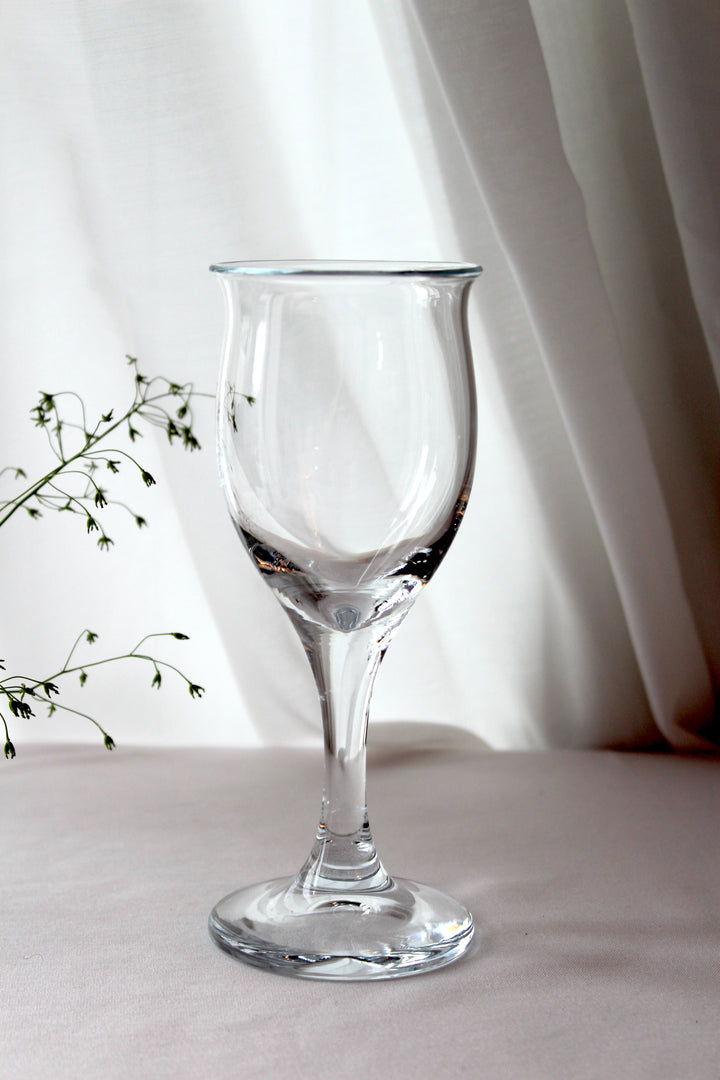 Holmegaard - „Ideelle“ Weißweingläser, klares Glas