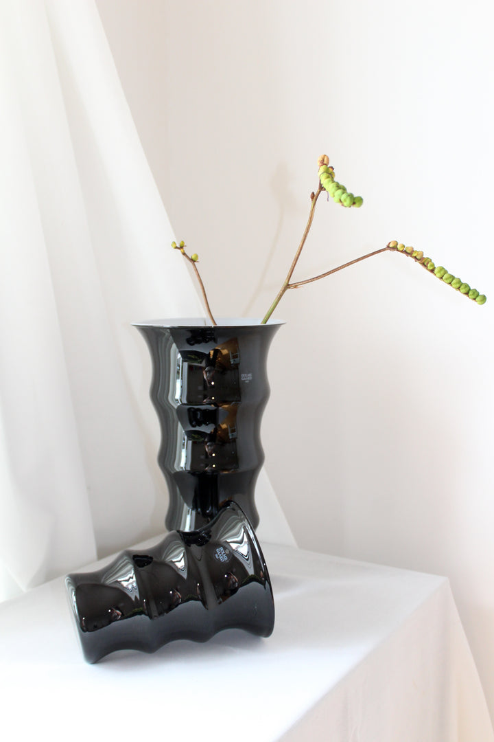 Holmegaard - Vase 'Karen Blixen', schwarz