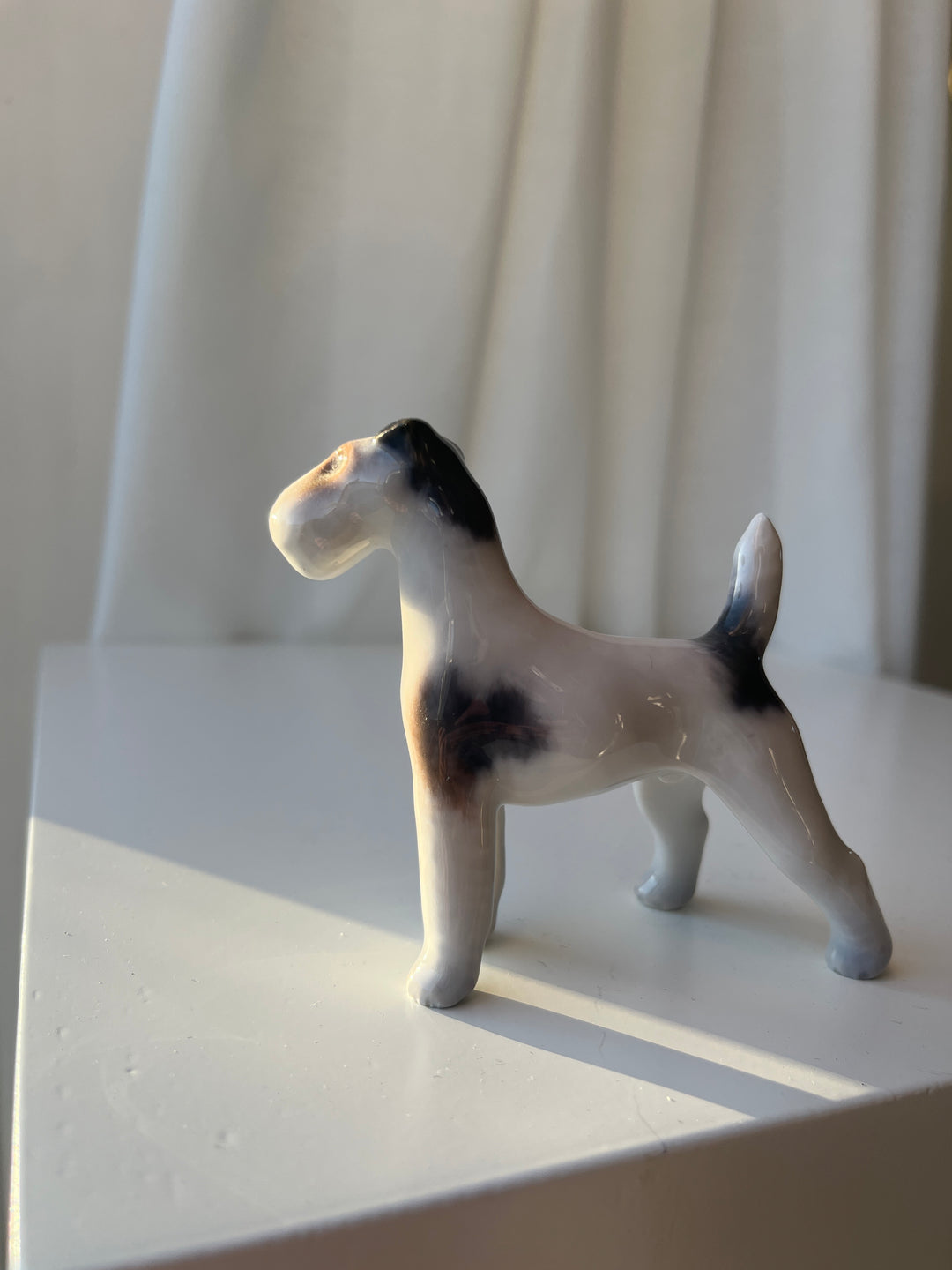 Royal Copenhagen - Hund , ruhåret terrier.