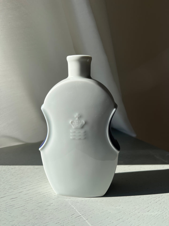 Royal Copenhagen dramflaske