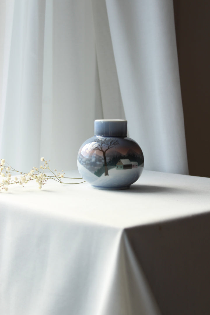 Vintage - 'Winter' vase