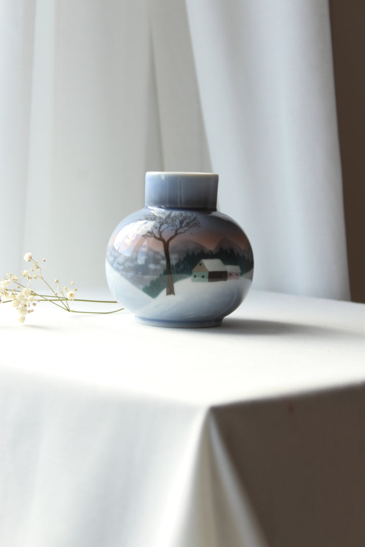 Vintage - 'Winter' vase