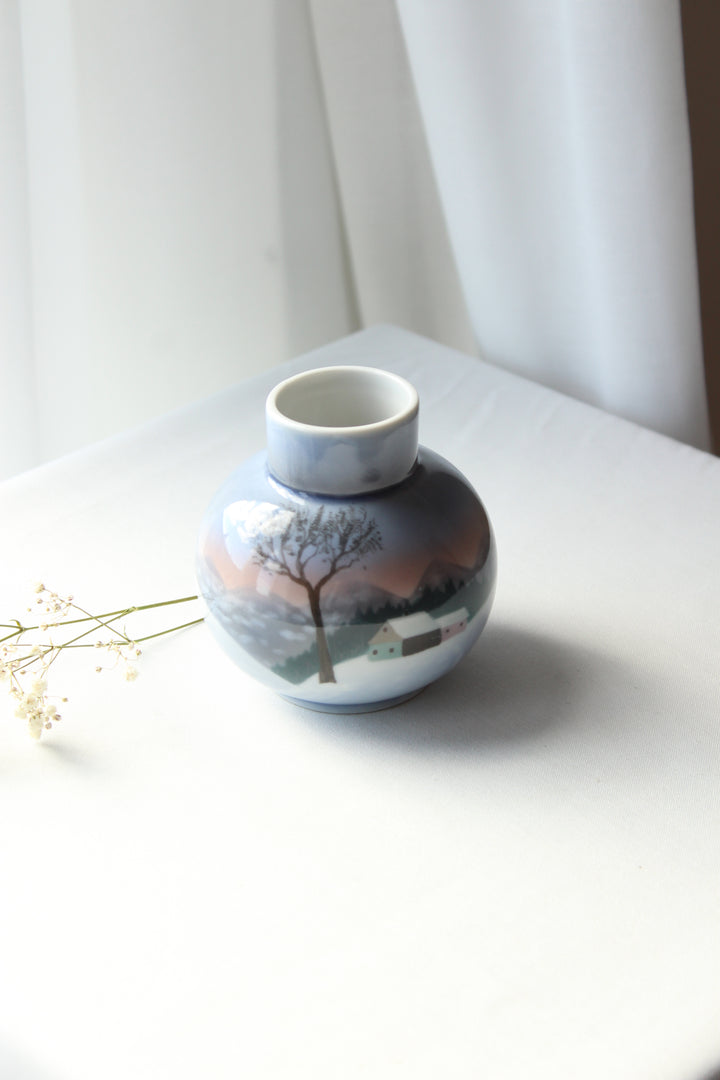 Vintage - 'Winter' vase
