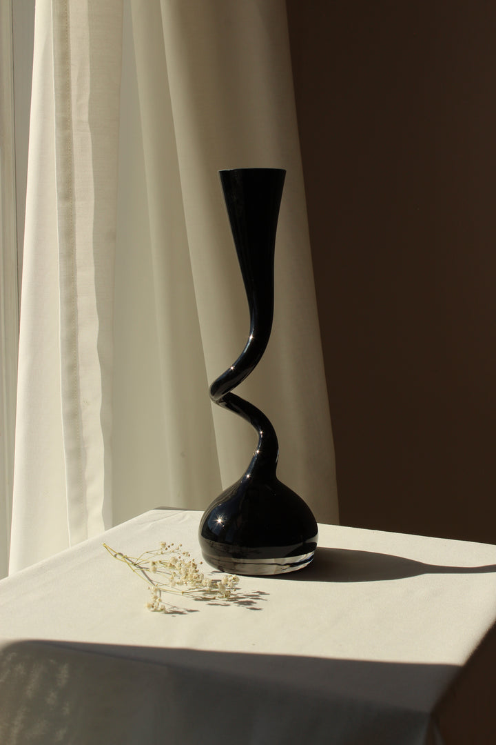 Normann - 'Swing' vase, Sort