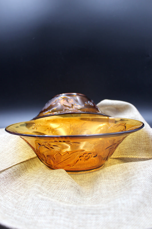 Amber bowls, 2 pcs.