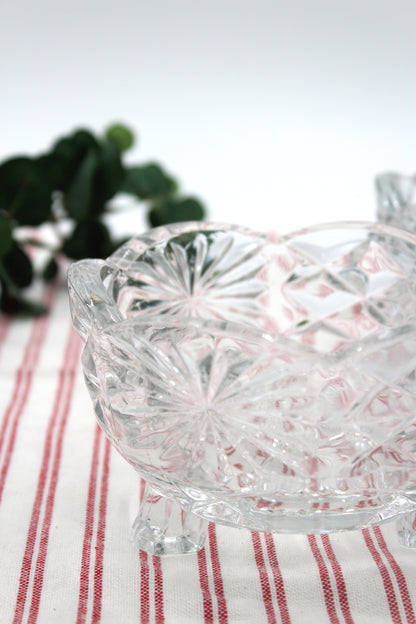 Glass bowls, 2 pcs.