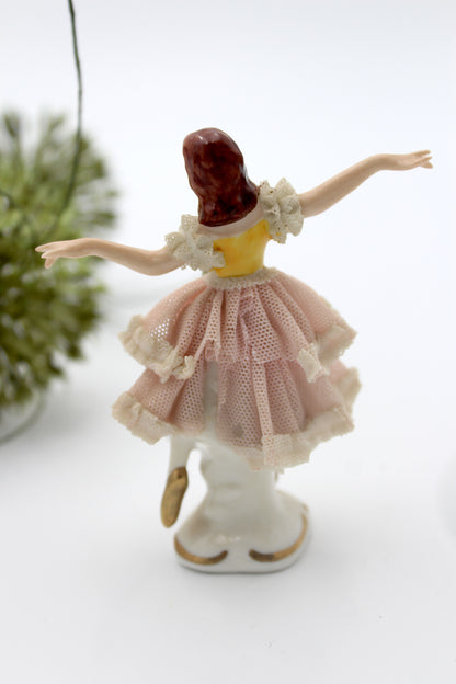 Retro ballerina figure