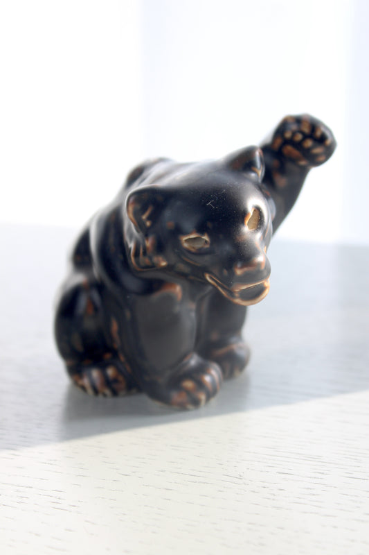 Royal Copenhagen - Bear cub, no. 21433