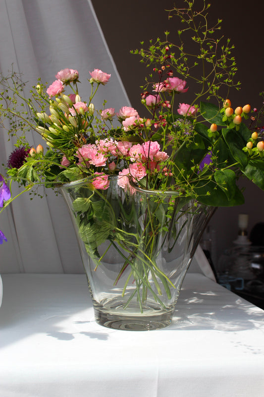 Tulip Vase - Clear glass