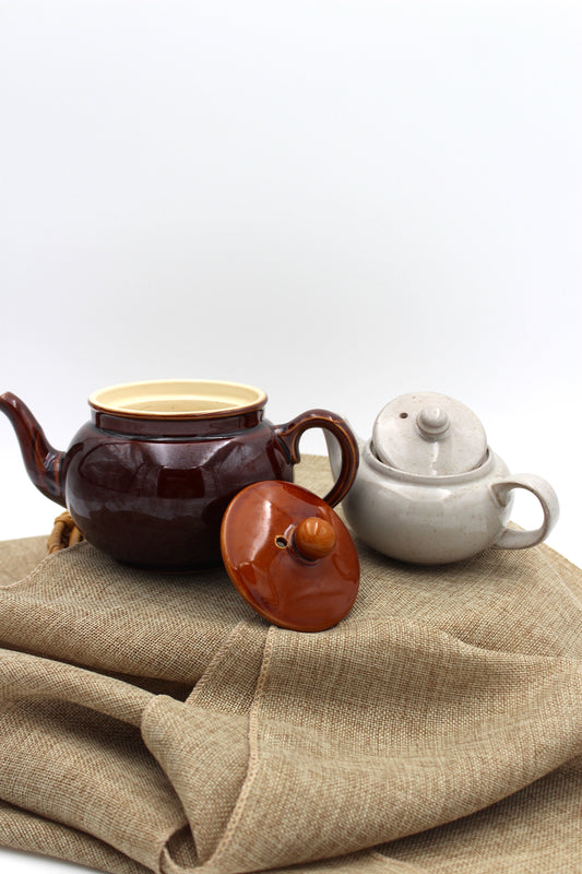 Mother / child teapots