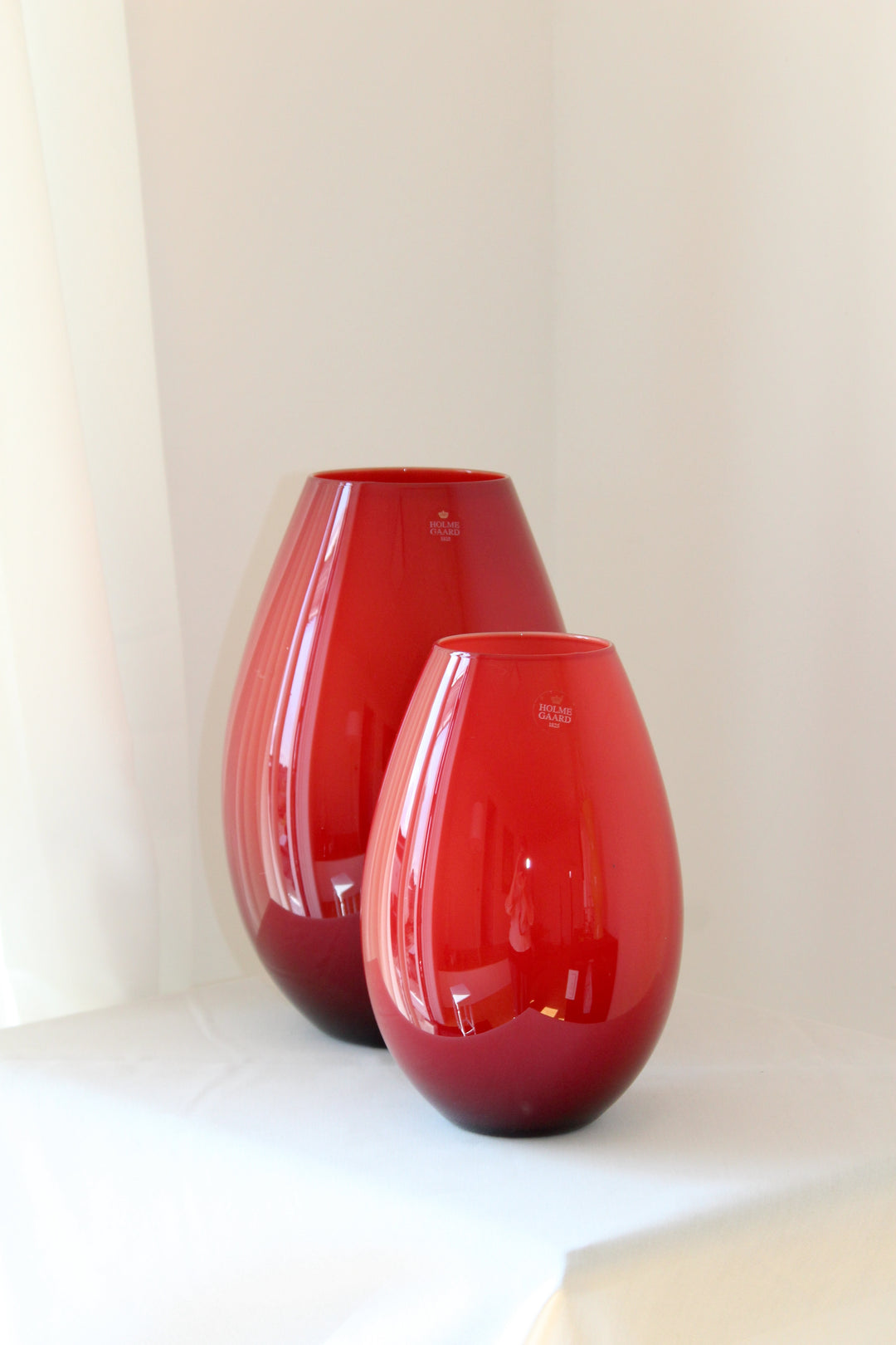 Holmegaard - 'Cocoon' vase, rød